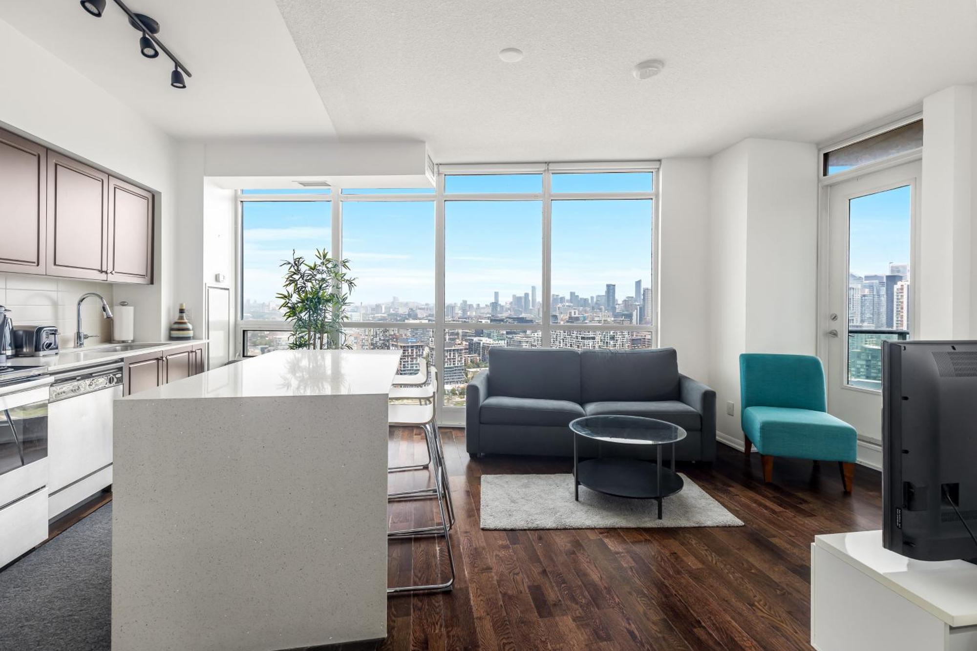 2 Bedroom Waterfront Condo Downtown W/ Free Parking Toronto Extérieur photo